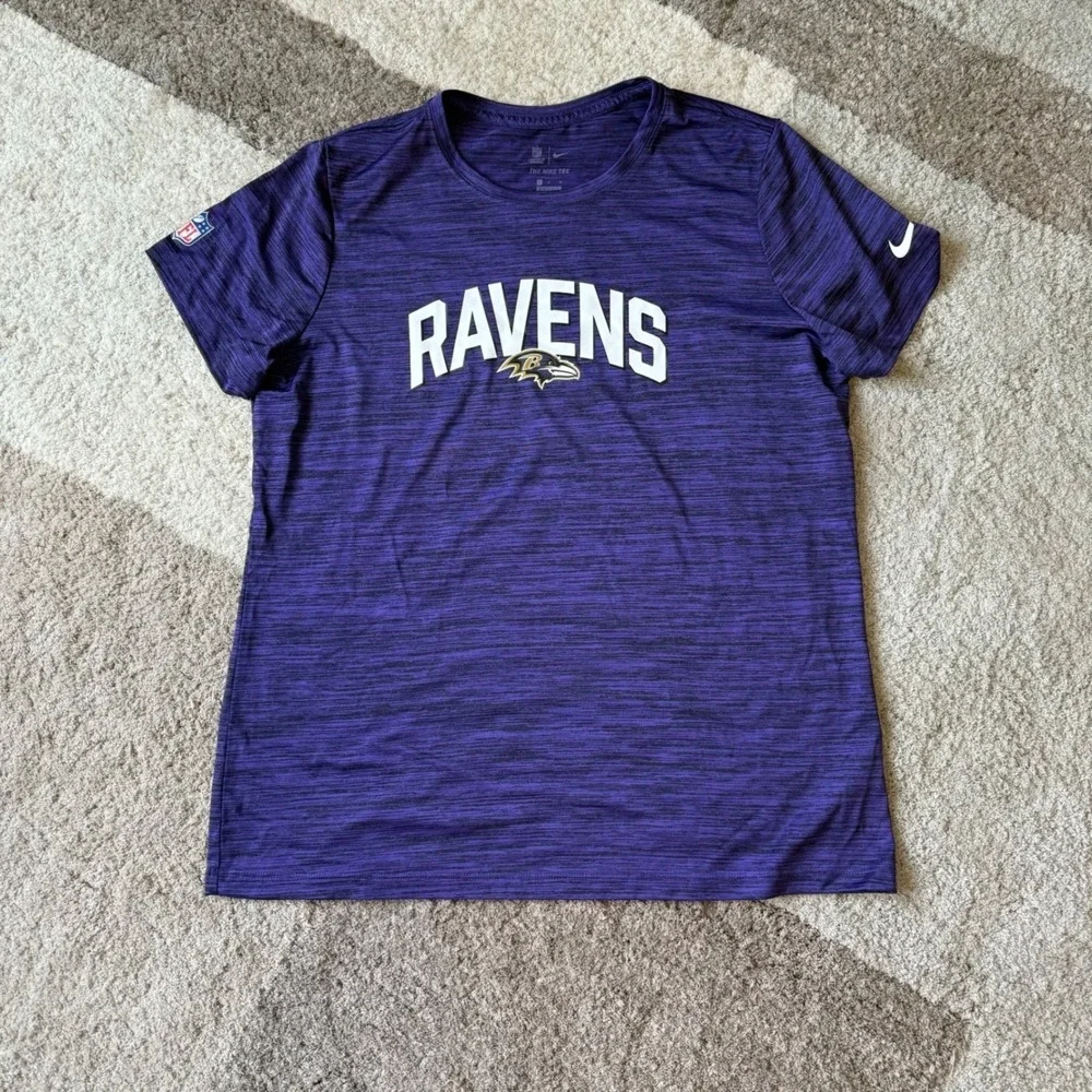 Nike‎ Baltimore Ravens Womens Purple Dri-Fit NFL T-Shirt NS18-52M Large NWT